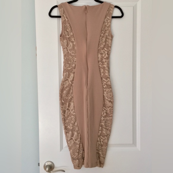 Bebe Bodycon Cocktail Dress w/ Lace, Size S, Taupe/Beige - Picture 4 of 12